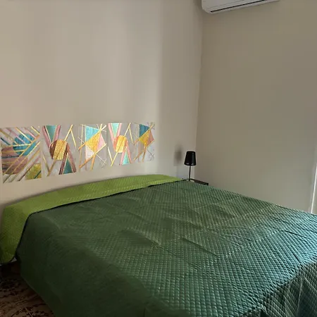 Carmen House بيت ضيافة كاتانيا