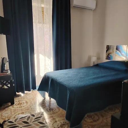 Carmen House بيت ضيافة *